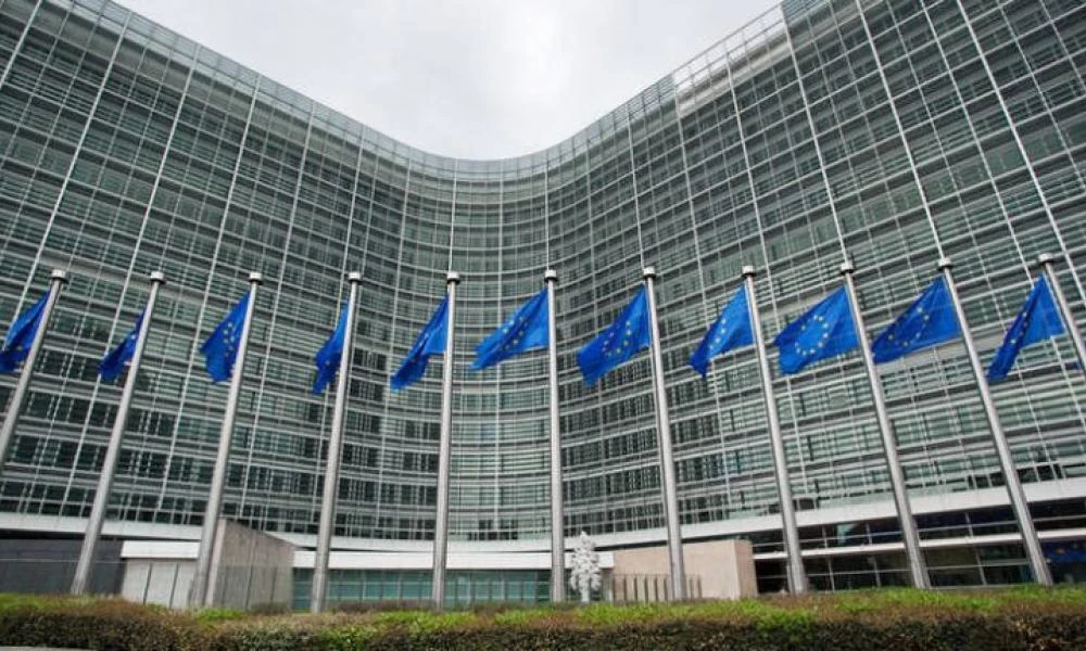 Η Κομισιόν θα εξετάσει επιστολή της ισπανικής κυβέρνησης για την άνοδο στις τιμές της ενέργειας